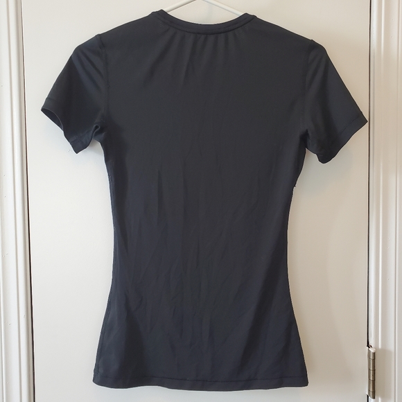 Women's Sm Nike Dry-Fit Black T-Shirt V-Neck - Picture 2 of 6